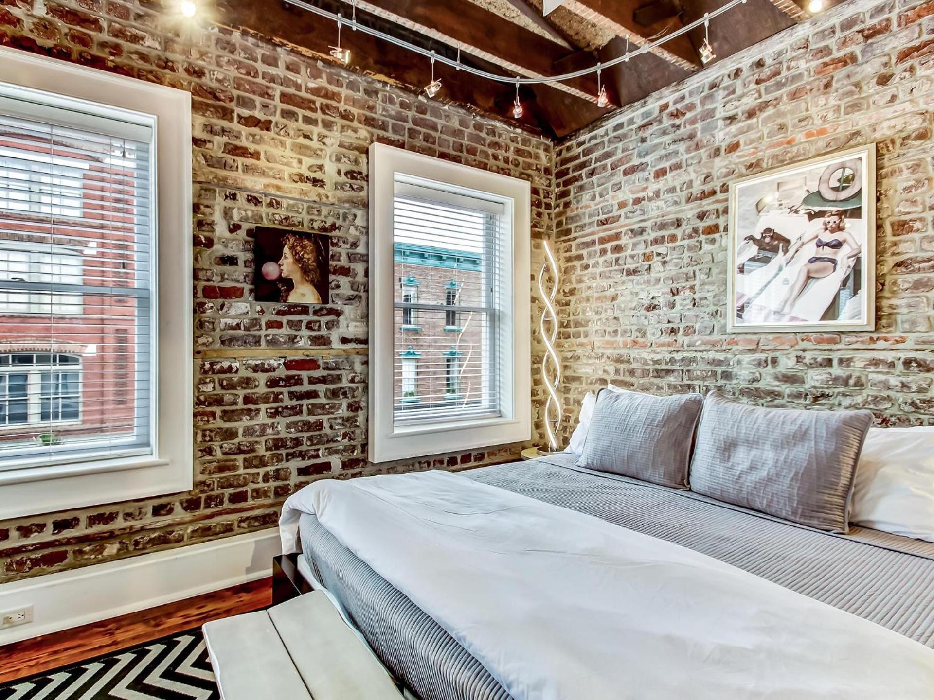 Апартаменти Broughton Corner Loft Саванна Екстер'єр фото