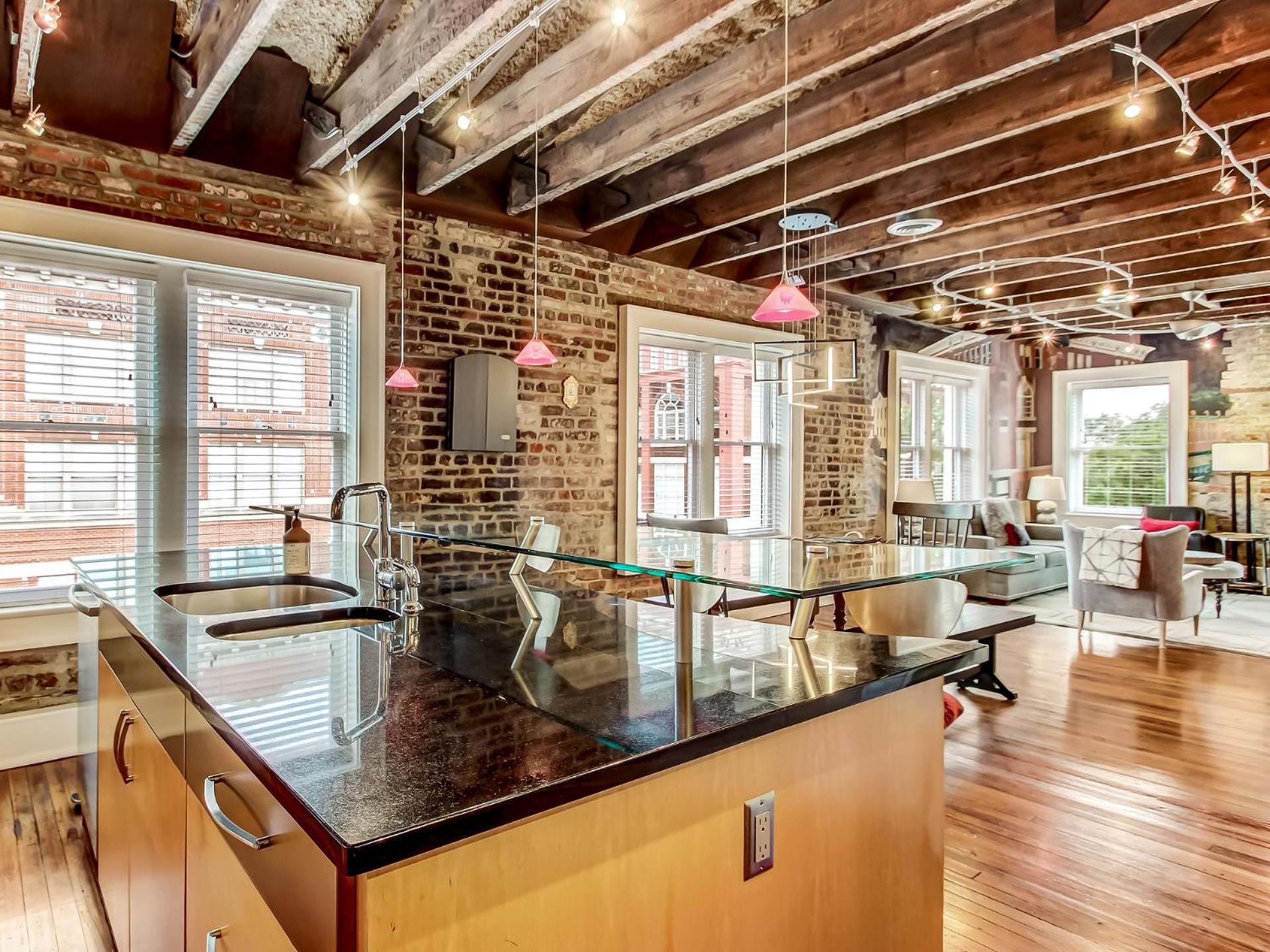Апартаменти Broughton Corner Loft Саванна Екстер'єр фото
